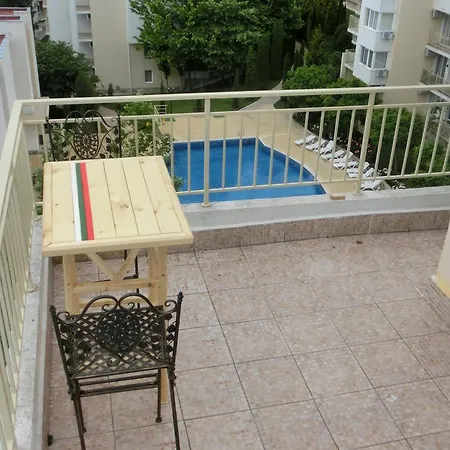 شقة Panoramic Sea View Crown, Pools And Beach, سفيتي فلاس
