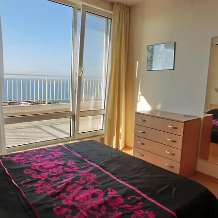 Apartament Panoramic Sea View Crown, Pools And Beach, *