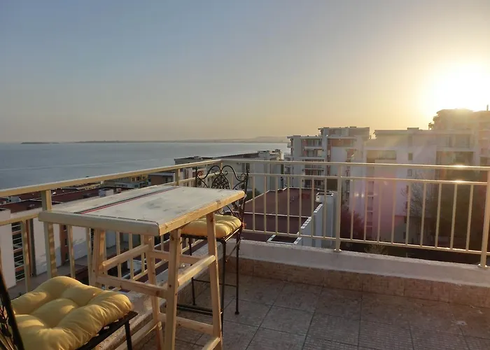 Panoramic Sea View Crown, Pools And Beach, * 圣弗拉斯