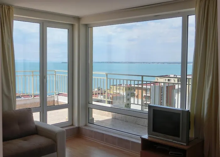 Panoramic Sea View Crown, Pools And Beach, 公寓